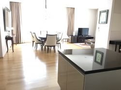 For Rent! at 39 by Sansiri 3 Bedroom 3 Bathroom 90,000THB/Month (Can Negotiate) Fully furnished(K-0292)