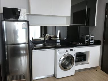 For rent at Sky Walk 1 Bedroom 1 Bathroom 35,000THB/month Fully furnished PROP000645