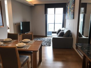 ปล่อยเช่า! The Lumpini 24 ในราคาเพียง 50,000บาท/เดือน 1 ห้องนอน 1 ห้องน้ำ 55ตรม. ใกล้ BTS พร้อมพงษ์ เฟอร์นิเจอร์ครบพร้อมเข้าอยู่ PROP000662