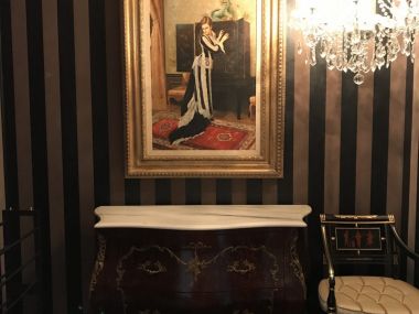 ให้เช่าคอนโดตกแต่งหรู 3 ห้องนอน 1 ห้องทำงาน ชั้นสูง แอทธินี เรสซิเดนซ์ ราคาพิเศษ