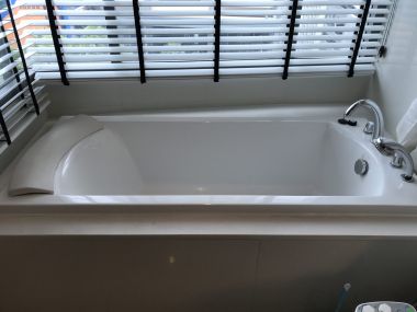 ปล่อยเช่า! Bright Sukhumvit 24 ในราคาเพียง 75,000บาท/เดือน 2 ห้องนอน 2 ห้องน้ำ 96ตรม. ห้องใหญ่อยู่สบาย ใกล้ BTS พร้อมพงษ์ เฟอร์นิเจอร์ครบพร้อมเข้าอยู่ PROP000669