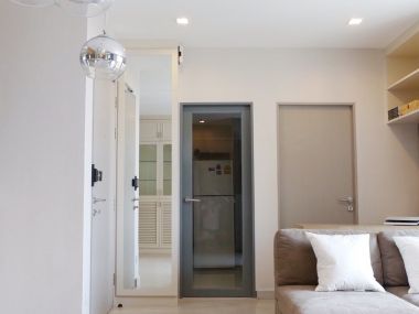 ขาย/ให้เช่า ไอดีโอ โมบิ สุขุมวิท ตึก B ห้องมุม 2 นอน 1 น้ำ ราคาถูก