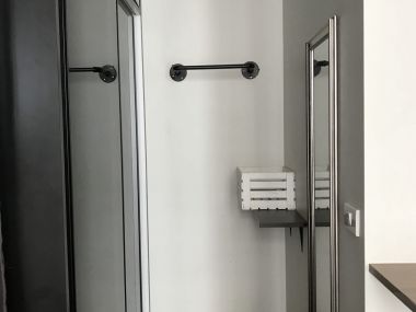 1 nice extra  bed room for rent at park 24