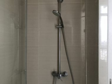 1 nice extra  bed room for rent at park 24