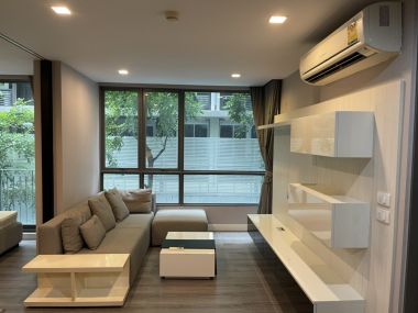 ขายขาดทุน ขาย The Room Sukhumvit 40 1 ห้องนอน ราคาถูก ใกล้ BTS เอกมัย ขนาด 43 ตร.ม. ชั้น 2 1ห้องนอน 1 ห้องนั่งเล่น ห้องครัวแยก ห้องไม่เคยปล่อยเช่า