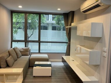 ขายขาดทุน ขาย The Room Sukhumvit 40 1 ห้องนอน ราคาถูก ใกล้ BTS เอกมัย ขนาด 43 ตร.ม. ชั้น 2 1ห้องนอน 1 ห้องนั่งเล่น ห้องครัวแยก ห้องไม่เคยปล่อยเช่า