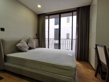 Condo for rent, Klass Langsuan, Soi Langsuan, near BTS Chidlom, Central Chidlom. Mater Dei College Fully Furnished Good price!