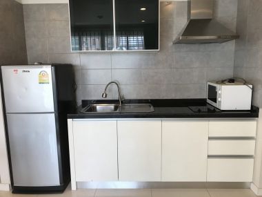 For rent at The Surawong 1 Bedroom 1 Bathroom 20,000THB/month Fully furnished