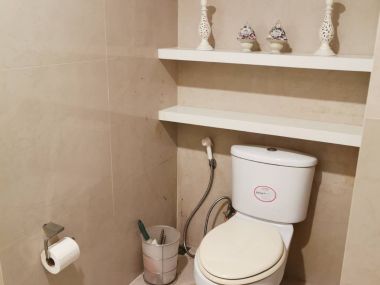 ปล่อยเช่า! Baan Sathorn Chaopraya (บ้าน สาทร เจ้าพระยา) เพียง 85,000บาท/เดือน 3 ห้องนอน 3 ห้องน้ำ 228ตรม. ใกล้ BTS กรุงธนบุรี เฟอร์นิเจอร์ครบพร้อมเข้าอยู่