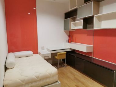 ปล่อยเช่า! Baan Sathorn Chaopraya (บ้าน สาทร เจ้าพระยา) เพียง 85,000บาท/เดือน 3 ห้องนอน 3 ห้องน้ำ 228ตรม. ใกล้ BTS กรุงธนบุรี เฟอร์นิเจอร์ครบพร้อมเข้าอยู่