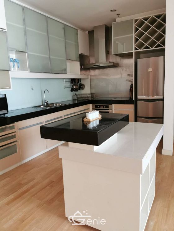 ปล่อยเช่า! Baan Sathorn Chaopraya (บ้าน สาทร เจ้าพระยา) เพียง 85,000บาท/เดือน 3 ห้องนอน 3 ห้องน้ำ 228ตรม. ใกล้ BTS กรุงธนบุรี เฟอร์นิเจอร์ครบพร้อมเข้าอยู่