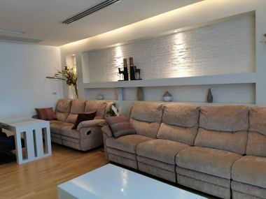 ปล่อยเช่า! Baan Sathorn Chaopraya (บ้าน สาทร เจ้าพระยา) เพียง 85,000บาท/เดือน 3 ห้องนอน 3 ห้องน้ำ 228ตรม. ใกล้ BTS กรุงธนบุรี เฟอร์นิเจอร์ครบพร้อมเข้าอยู่