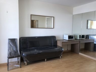 For rent at Life Ratchada 1 Bedroom 1 Bathroom 13,000THB/month Fully furnished