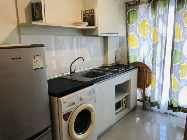 Miss Rannaphat Sirirojdachapat