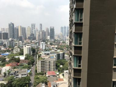 Keyne By Sansiri ให้เช่า! ในราคาเพียง 25,000บาท/เดือน 1 ห้องนอน 1 ห้องน้ำ 35ตรม. ชั้นสูง++ วิวสวย ใกล้ BTS ทองหล่อ เฟอร์นิเจอร์ครบพร้อมเข้าอยู่ (P-00725)