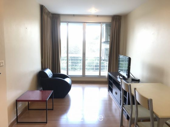 For rent at Life@ Ratchada 2 Bedroom 2 Bathroom 20,000THB/month Fully furnished (can negotiate)