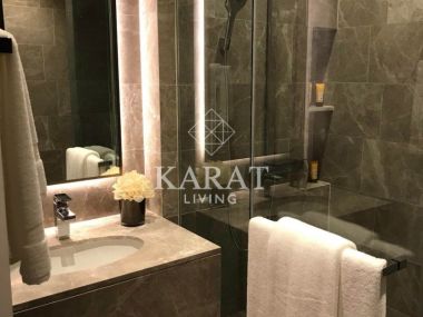 ให้เช่า ดิโพลแมท 39 ห้องสวยมาก 3 ห้องนอน 4 ห้องน้ำ 150 ตร.ม 180,000 ชั้น 26 คุณบี 064-146-6445 (R5647)