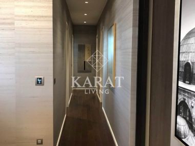 ให้เช่า ดิโพลแมท 39 ห้องสวยมาก 3 ห้องนอน 4 ห้องน้ำ 150 ตร.ม 180,000 ชั้น 26 คุณบี 064-146-6445 (R5647)