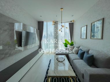 Noble ploenchit for rent 2 Beds 1 bath 70 sq.m Beautiful decor the best of project 60,000 THB fully furnished Fl. 10 Building B K.Bee 064146-6445 (R5653)
