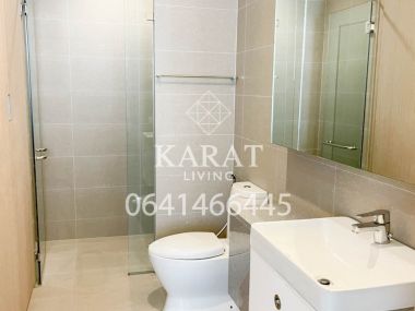 Noble ploenchit for rent 1 Bed 1 bath 45 sq.m Beautiful decor the best of project 36,000 THB fully furnished Fl. 11 Building C with Skywalk connection to BTS Phloen Chit. K.Bee 064146-6445 (R5654)