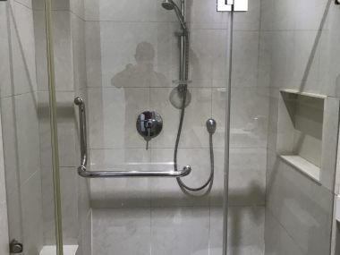For rent at Athenee Residence 2 Bedroom 2 Bathroom 85,000THB/month Fully furnished