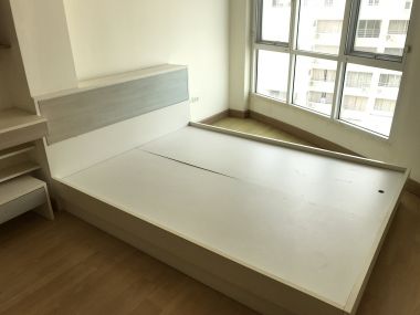 Condo New Room For Sale, at Supreme Condo Ratchawithi 3, Victory Monument near Suan Santi Public Park