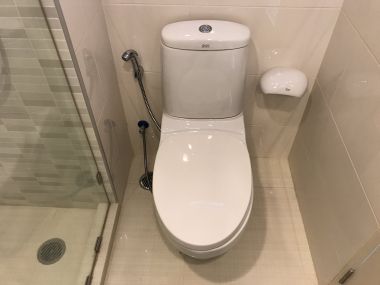 Condo New Room For Sale, at Supreme Condo Ratchawithi 3, Victory Monument near Suan Santi Public Park