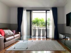 Prime Mansion Sukhumvit 31 (pet friendly)