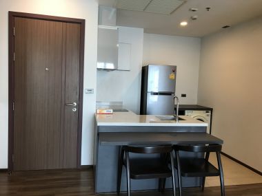 เช่า Wyne Sukhumvit 1 นอน ชั้น 11 วิวสระ ค่าเช่า 16,000 บาท