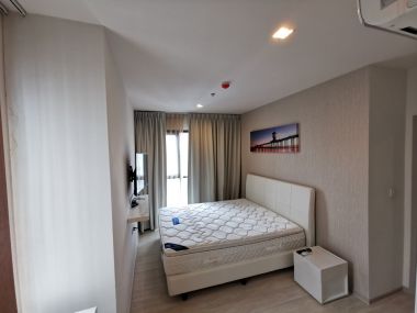 นางสาวรัญญ์นภัส