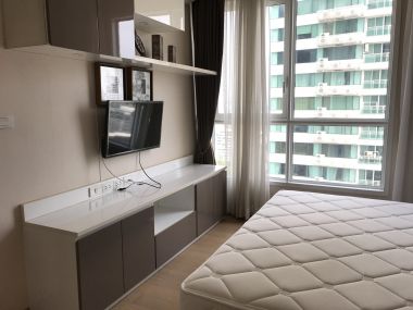 For Rent! at HQ by Sansiri1 Bedroom 1Bathroom 55,000THB/Month (Can Negotiate) Fully furnished (PROP000088)