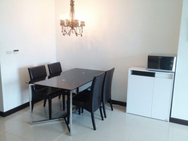 กองกาญจน์