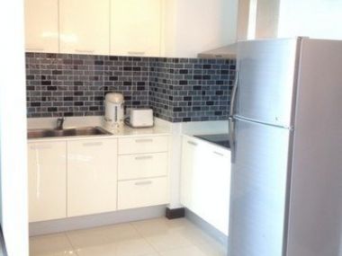 กองกาญจน์