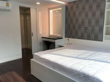 ให้เช่า! Aashiana Sukhumvit 26 1 ห้องนอน 70 ตรม. เพียง 35,000 บาท/เดือน เฟอร์นิเจอร์ครบพร้อมเข้าอยู่ (PROP000091)