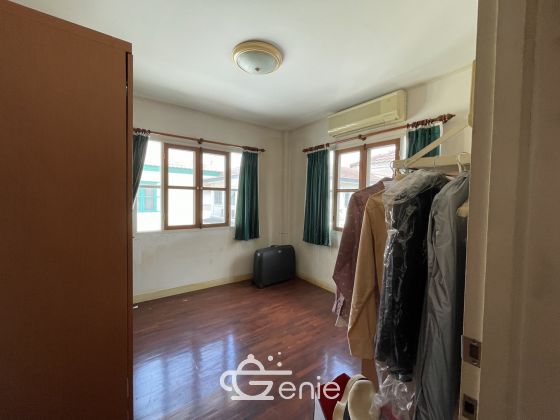 ขาย/เช่า บ้านเดี่ยว บ้านมัณฑนาศรีนครินทร์ ซอยศรีด่าน 62 ตรว 3 ห้องนอน 3 ห้องน้ำ ขาย 5.5 ลบ โอนคนละครึ่ง เช่า 35,000 ติดต่อบี 0641466445 (R5689)