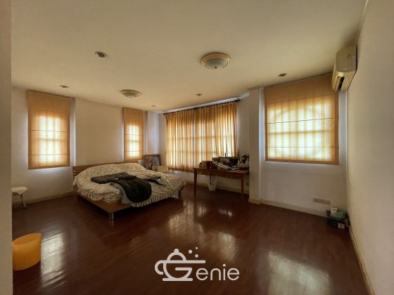 ขาย/เช่า บ้านเดี่ยว บ้านมัณฑนาศรีนครินทร์ ซอยศรีด่าน 62 ตรว 3 ห้องนอน 3 ห้องน้ำ ขาย 5.5 ลบ โอนคนละครึ่ง เช่า 35,000 ติดต่อบี 0641466445 (R5689)