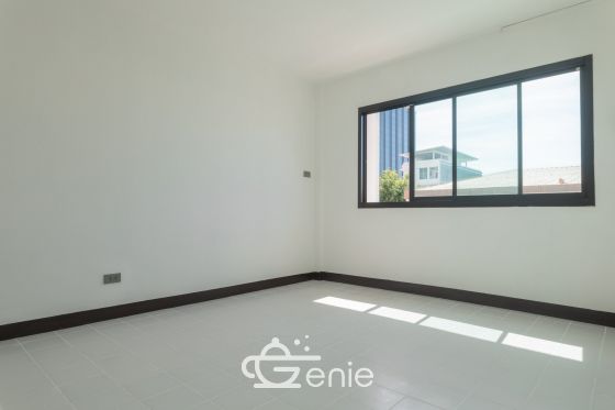 SALE! Pattanachat Sweet Condo 1-bed room @Chatujak, BTS Mochit