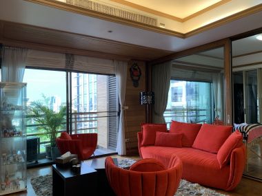 คอนโดหรู 4 ห้องนอน ใกล้ BTS ราชดำริ เดินเพียง 5 นาที ถึงสวนลุม