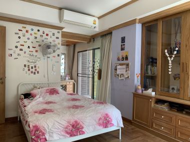 คอนโดหรู 4 ห้องนอน ใกล้ BTS ราชดำริ เดินเพียง 5 นาที ถึงสวนลุม