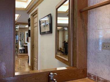 คอนโดหรู 4 ห้องนอน ใกล้ BTS ราชดำริ เดินเพียง 5 นาที ถึงสวนลุม