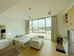 The iris rama 9 srinakarin for sale 1.39 MB (transfer fee.50/50) 26.7 sqm Fl.8 K.Bee 064-146-6445 (R5695)