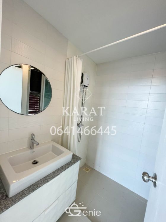 The iris rama 9 srinakarin for sale 1.39 MB (transfer fee.50/50) 26.7 sqm Fl.8 K.Bee 064-146-6445 (R5695)