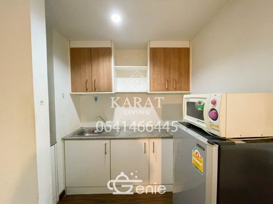 The iris rama 9 srinakarin for rent 1 bed 1 bath.32 sq.m fully furnished 6,000 THB FL.2 K.Bee 064146-6445 (R5699)