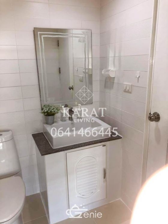 The iris rama 9 srinakarin 1 bed for sale 1.8 MB (include transfer fee) 32 sqm beautiful deccor Fl.4 pet friendly condo K.Bee 064-146-6445 (R5702)