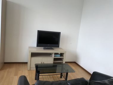 วิลล่า สาทร VILLA SATHORN